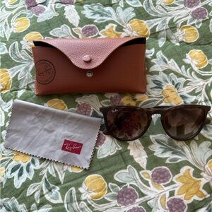 Ray-Ban Brown Tortoiseshell Women's Sunglasses with Brown Lenses